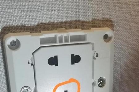 后摄像头不打孔用胶粘结实吗