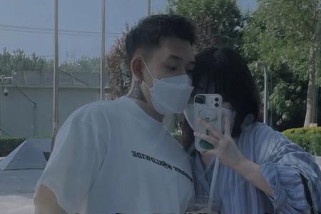 男朋友完成一件事怎么夸奖