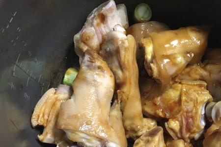 燃气高压锅压猪蹄需要多长时间