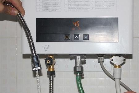 方太燃气热水器温度忽高忽低