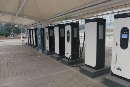 极核ae8可以在充电桩充电吗