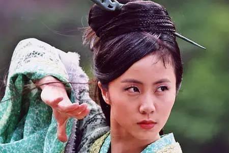 孙莉长相分析