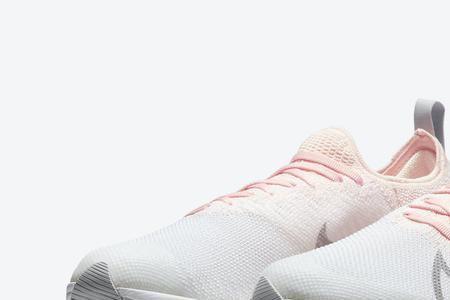 nike air zoom tempo next%中文名字