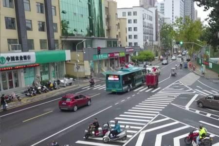 自行车道右转会被监控拍到吗