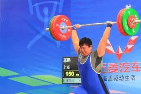 举重运动员龙雪是哪里人