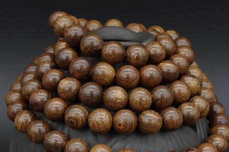 金丝楠木与金丝檀木哪个香味浓