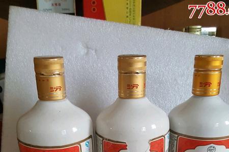 出口汾酒红瓶和白瓶区别