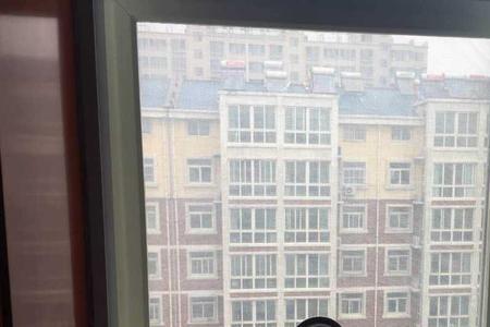 纱窗为啥总是发白的怎么处理