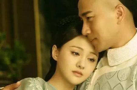康熙妃子出轨下场