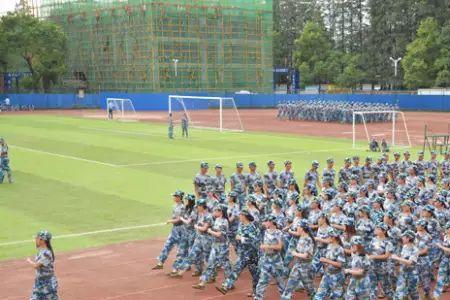 湖北大学什么时候军训
