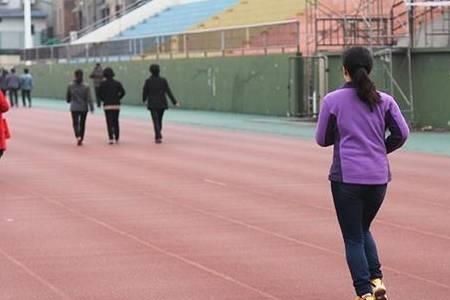 小骨架适合短跑吗