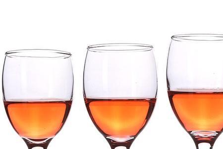 敬酒低过别人的酒杯叫什么