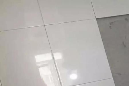 瓷砖胶能当水泥用吗
