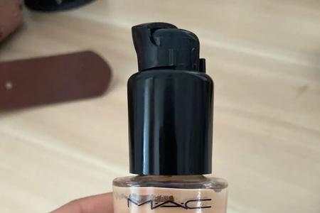 mac定制无瑕粉底液可以存放几年