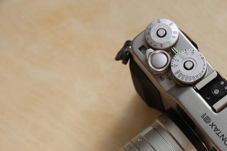 contax g镜头有手动对焦环吗