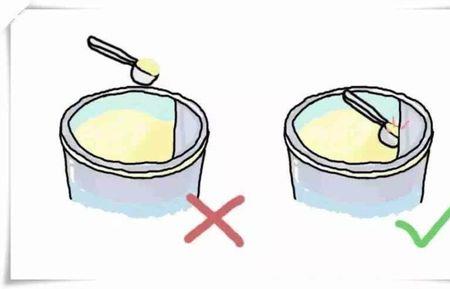 奶粉冲泡方法水比例