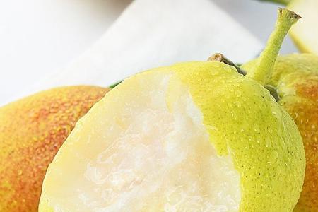 红香酥梨背上枝怎么修剪