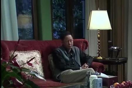 青瓷侯昌平帮了张仲平什么忙
