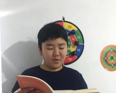 赵昱颉咋读