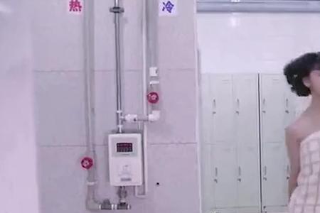 几个月不换衣服每天洗澡好吗