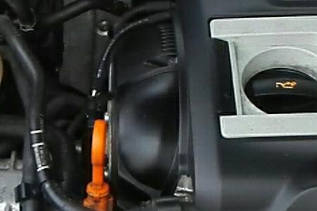 gs8气门室盖垫渗油能买吗