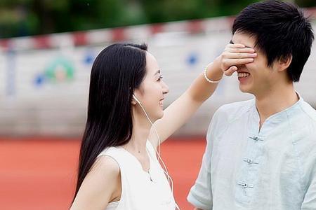 一个男人一个女人什么字