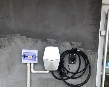 普通车电瓶可以用充电桩吗