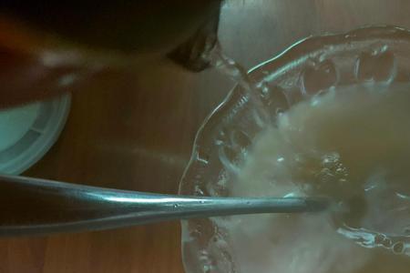 为什么陶瓷杯子不能泡藕粉