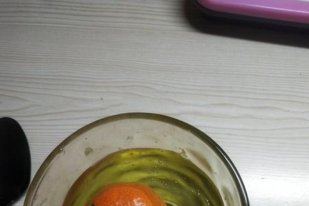盐水能将剥了皮的橘子浮上来吗
