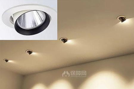 射灯透镜能决定光速角吗