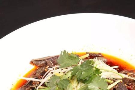 牛肉炒毛肚的做法