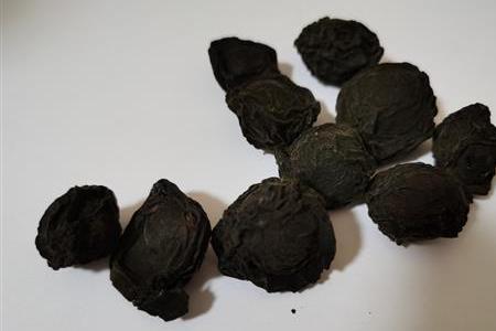 乌梅用打碎吗