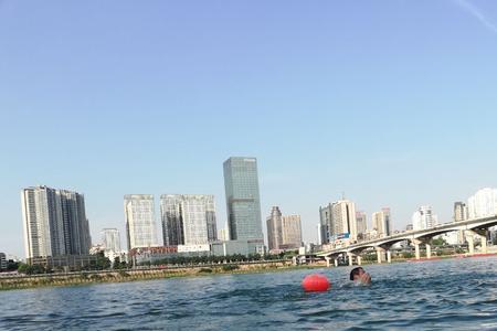 长沙湘江河游泳哪里人多