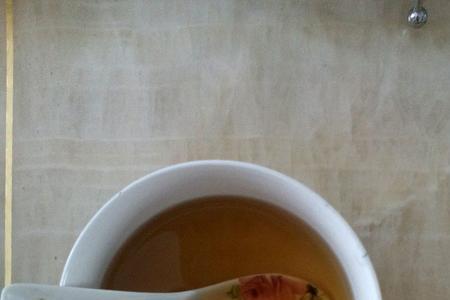 红糖水可以浇小葱吗