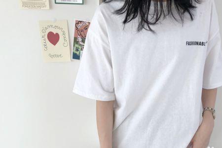 白领衣服发黄怎么洗