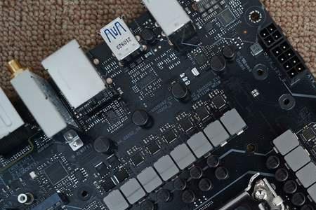 华硕b660m-plus重炮手适用哪些cpu