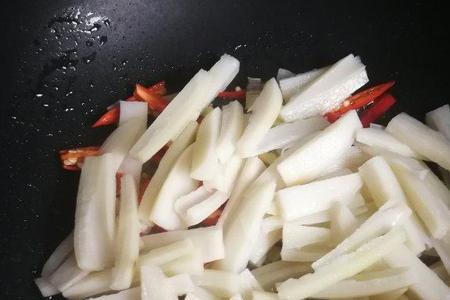 腌藕条的做法甜酸脆