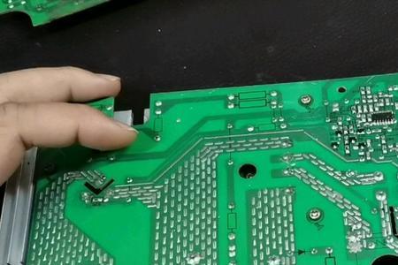 3500瓦的电磁炉为什么断续加热