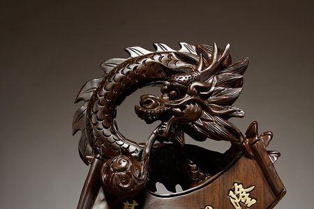 雕龙画虎的生肖