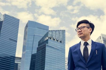 男生邀你肩膀是什么意思