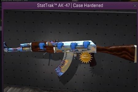 为什么csgo泰坦贴纸这么贵
