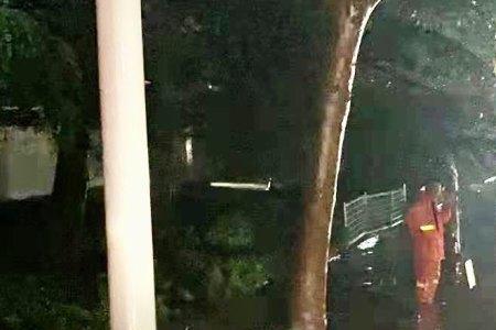 青岛大雨路面积水深度