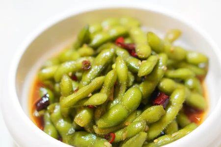 香辣毛豆角的正确煮法