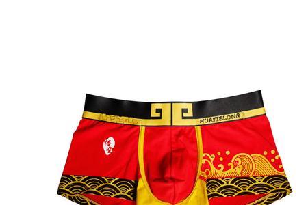 三条龙是什么品牌衣服