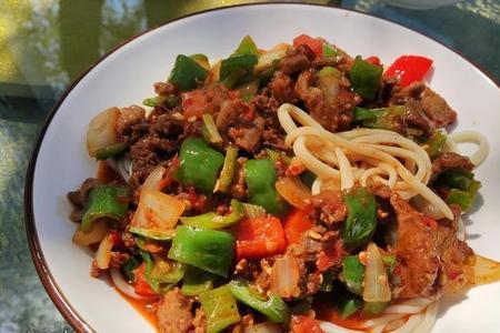 过油肉拌面为啥用牛肉不用羊肉