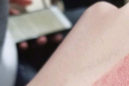 露华浓的近义词