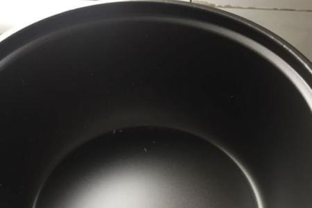 荣事达电饭锅内胆有原装的吗