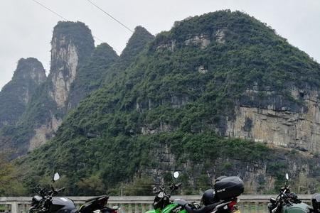 摩旅怎么组队