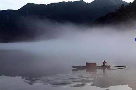 王适的古诗江上梅注音版