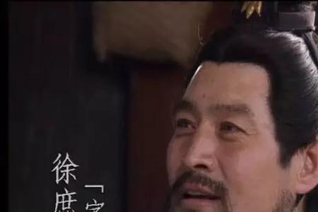 赫然在焉的意思